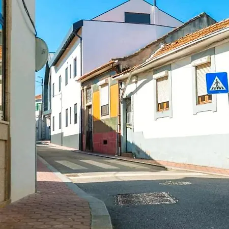 Вилла Casa Dos Sequeiras Port Wine Cellars Вила-Нова-ди-Гая