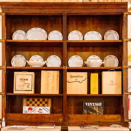 Casa Dos Sequeiras Port Wine Cellars Vila Nova de Gaia