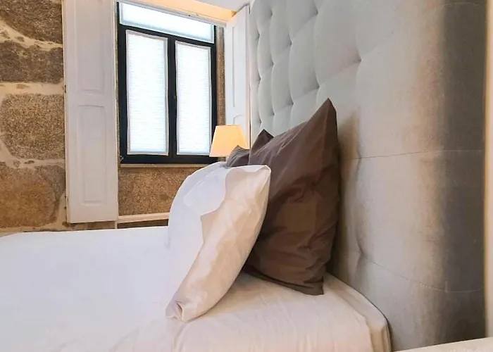 Casa Dos Sequeiras Port Wine Cellars * Vila Nova de Gaia