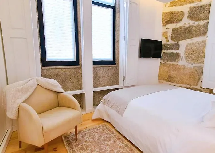 Casa Dos Sequeiras Port Wine Cellars * Vila Nova de Gaia