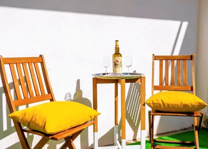 Casa Dos Sequeiras Port Wine Cellars *