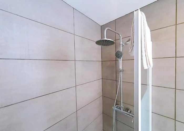 Casa Dos Sequeiras Port Wine Cellars * Vila Nova de Gaia